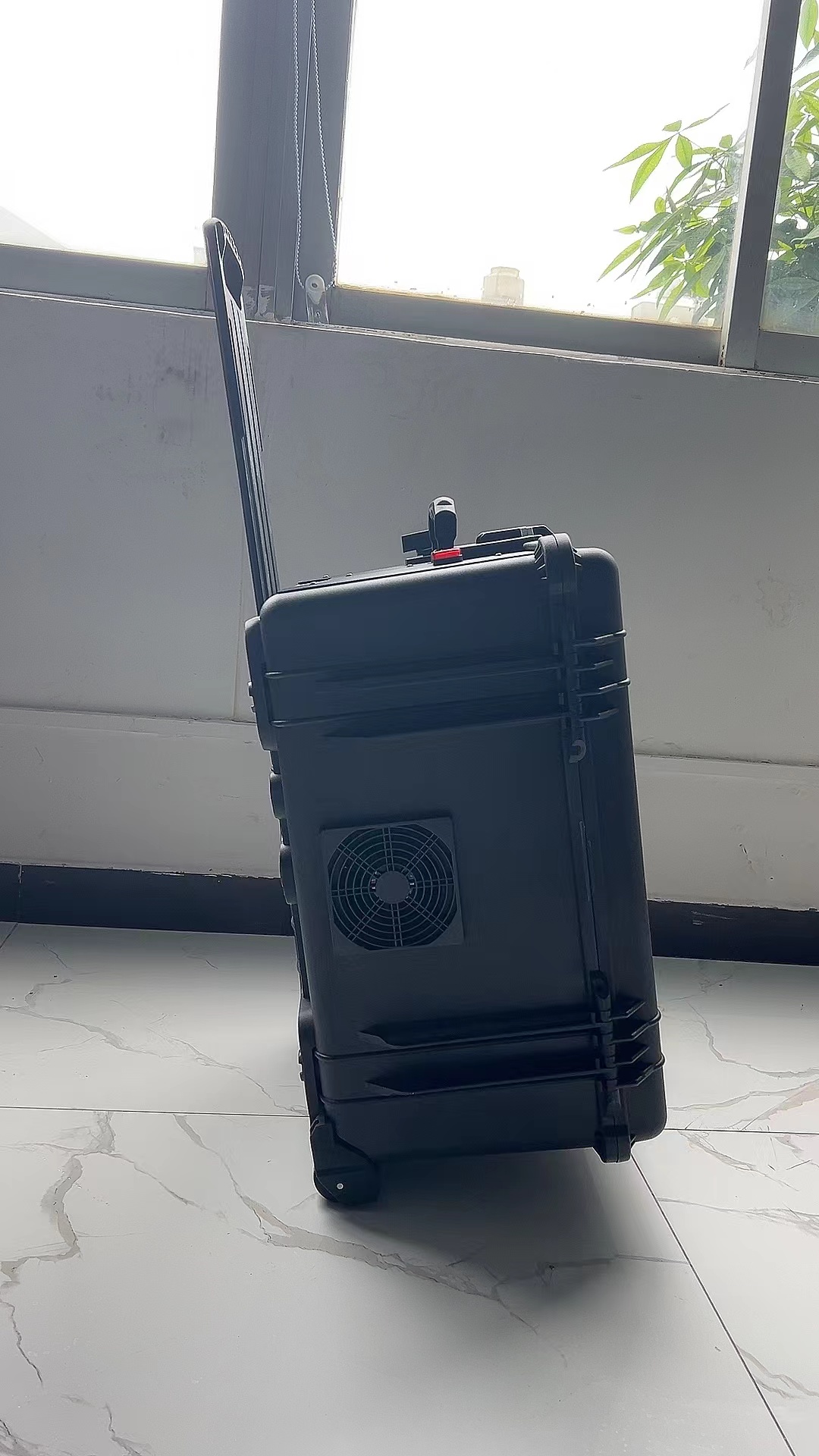 武乡手拉箱型移动通信干扰器